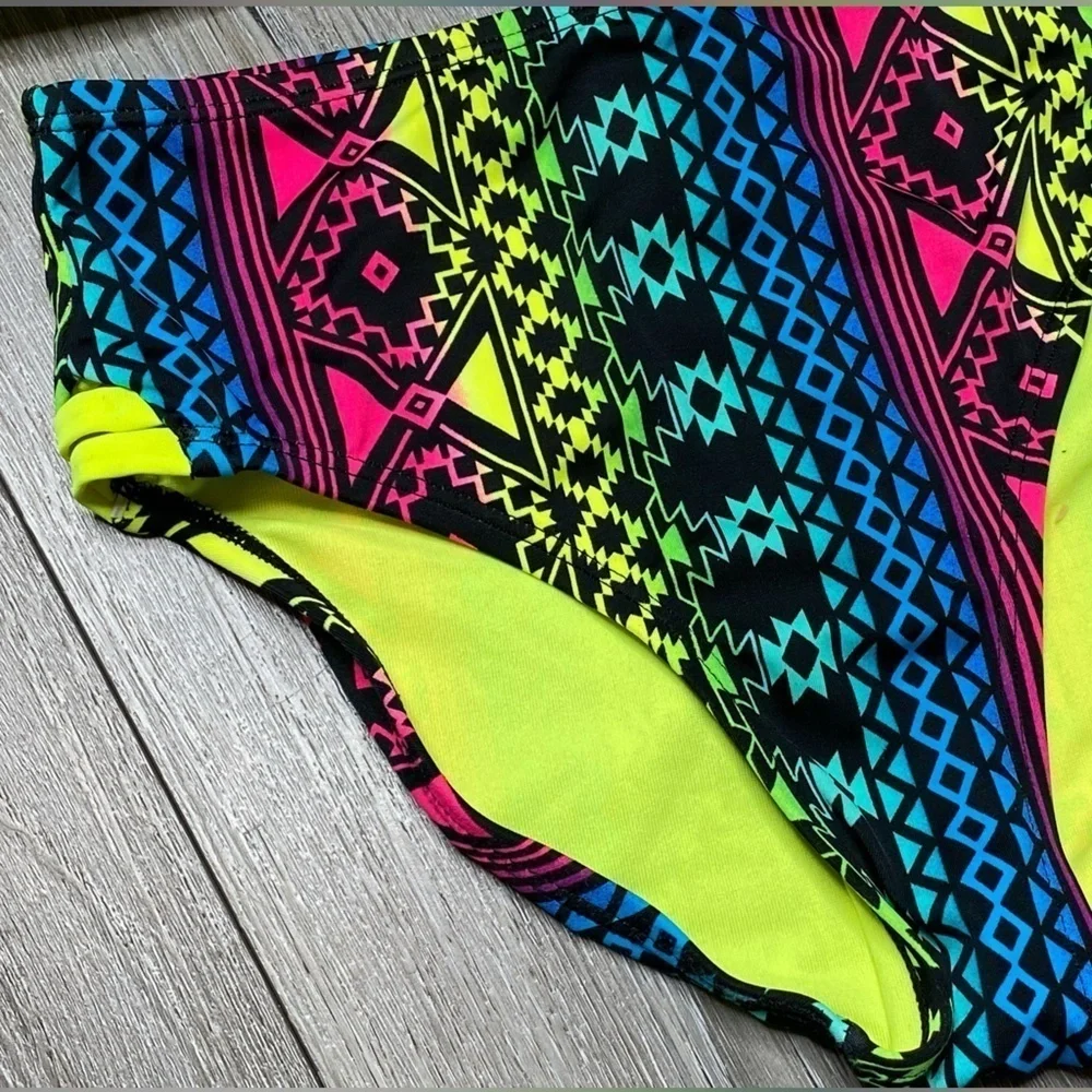 Justice Girl Bikini Top & Bottom Seimsuit Neon Set Size 10